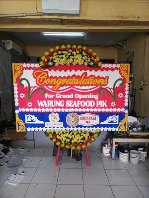 Papan Bunga di Gedung Smesco
